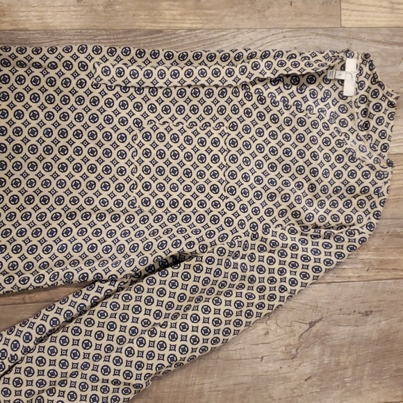 Joie silk dress shirt - Picture 3 of 3